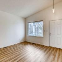 1921 Wildrose Dr - Photo 5 of 23