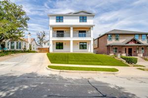 featured image of 2811 Forest Park Blvd