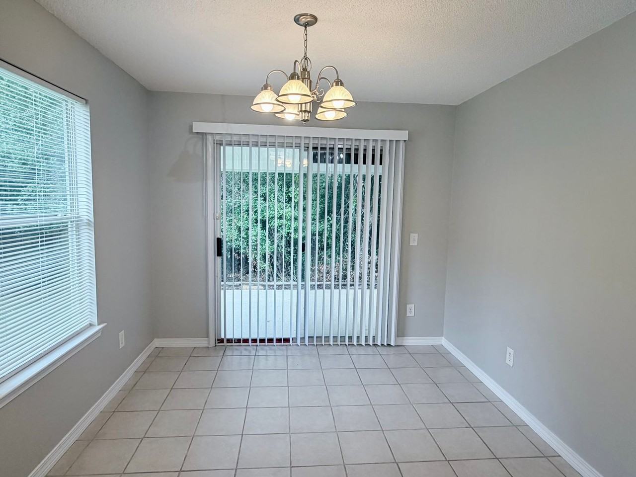 10608 Wilderness Ln - Photo 6 of 15