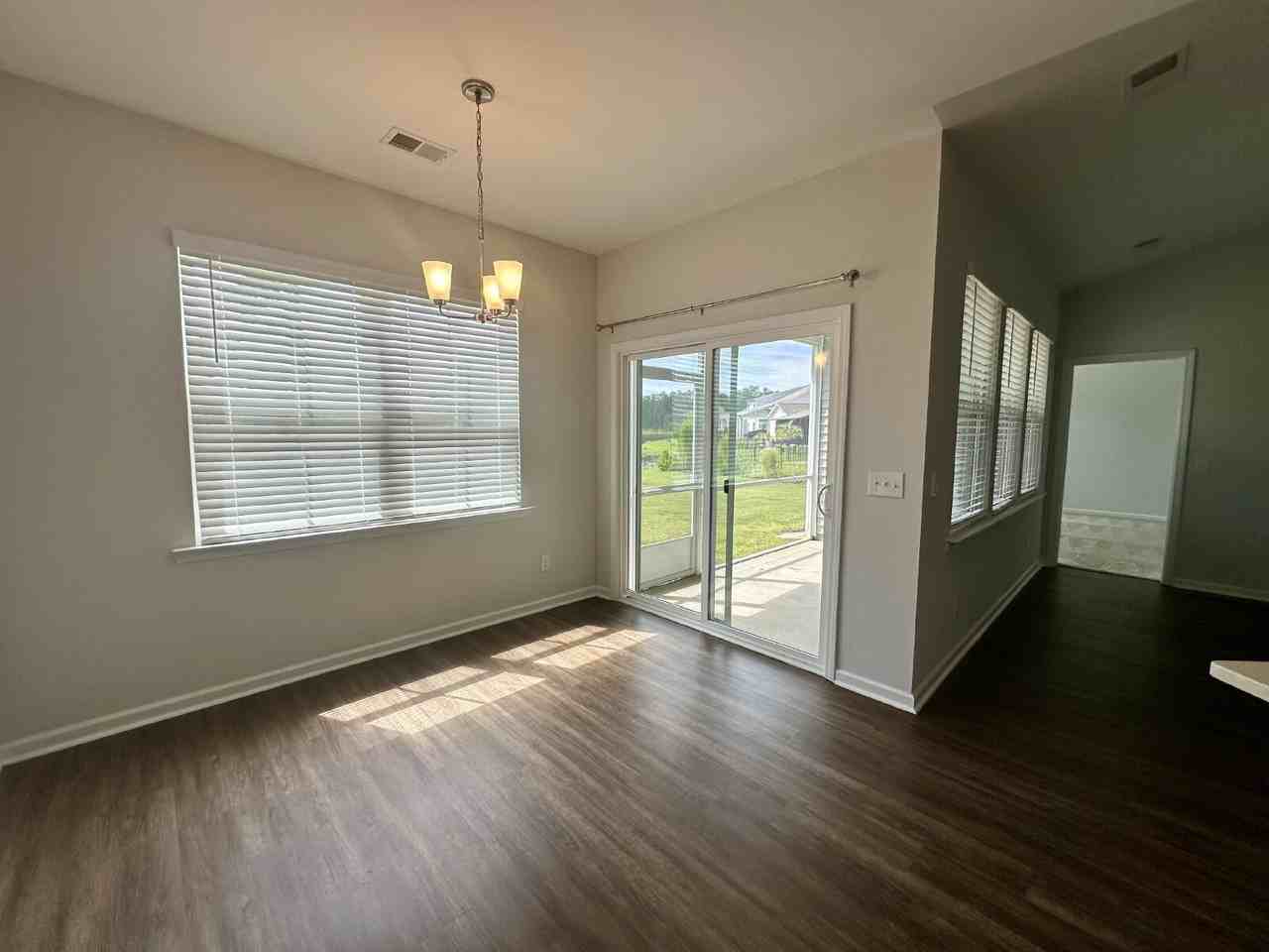 78 Sullivan Cir - Photo 7 of 35