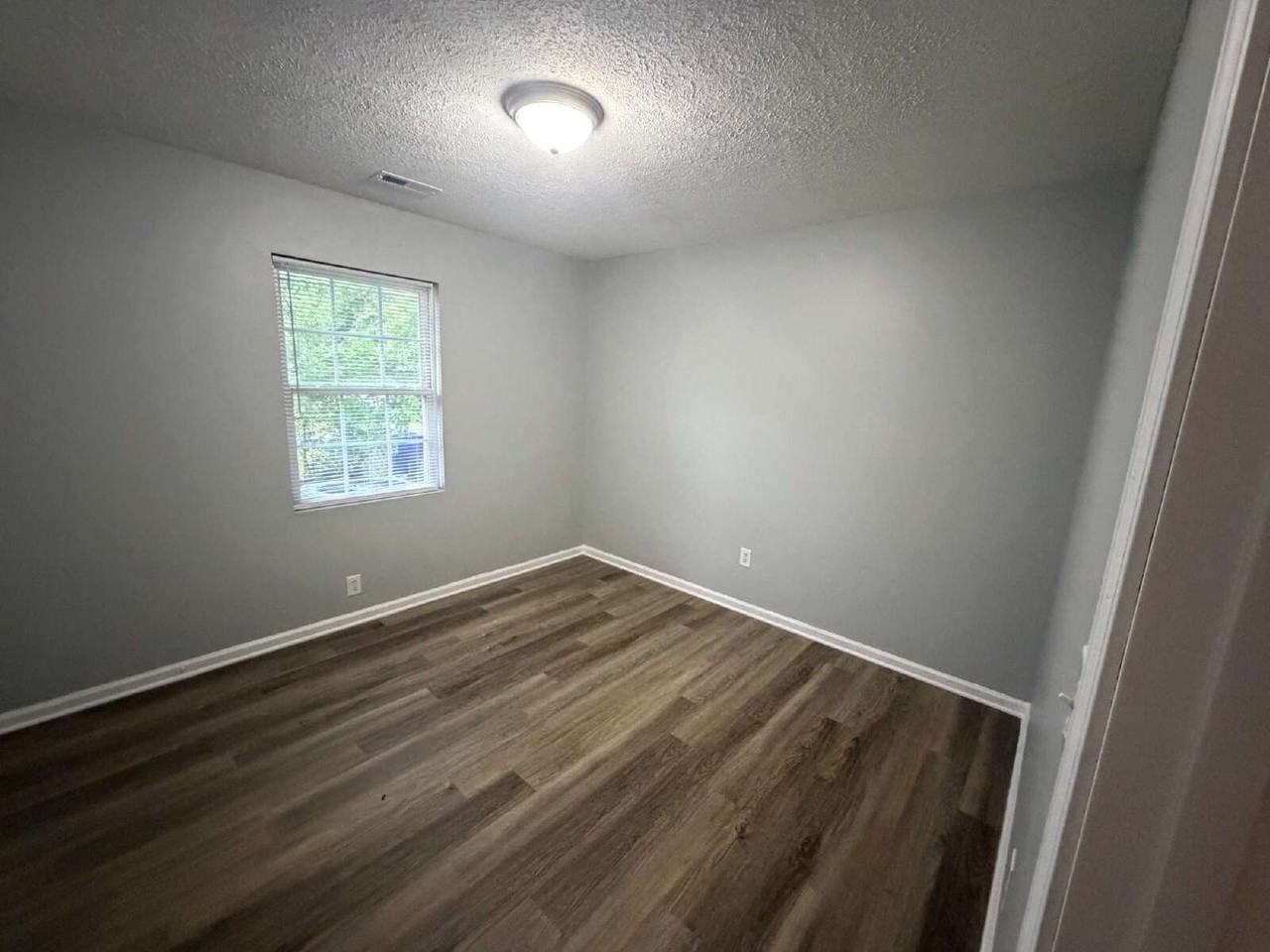1016 Legion St #B - Photo 6 of 14