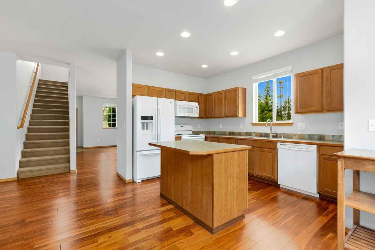 22618 7th Pl W - Photo 5 of 17