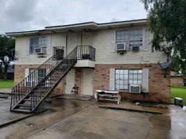 featured image of 514 Saint Lucy St Apt D2