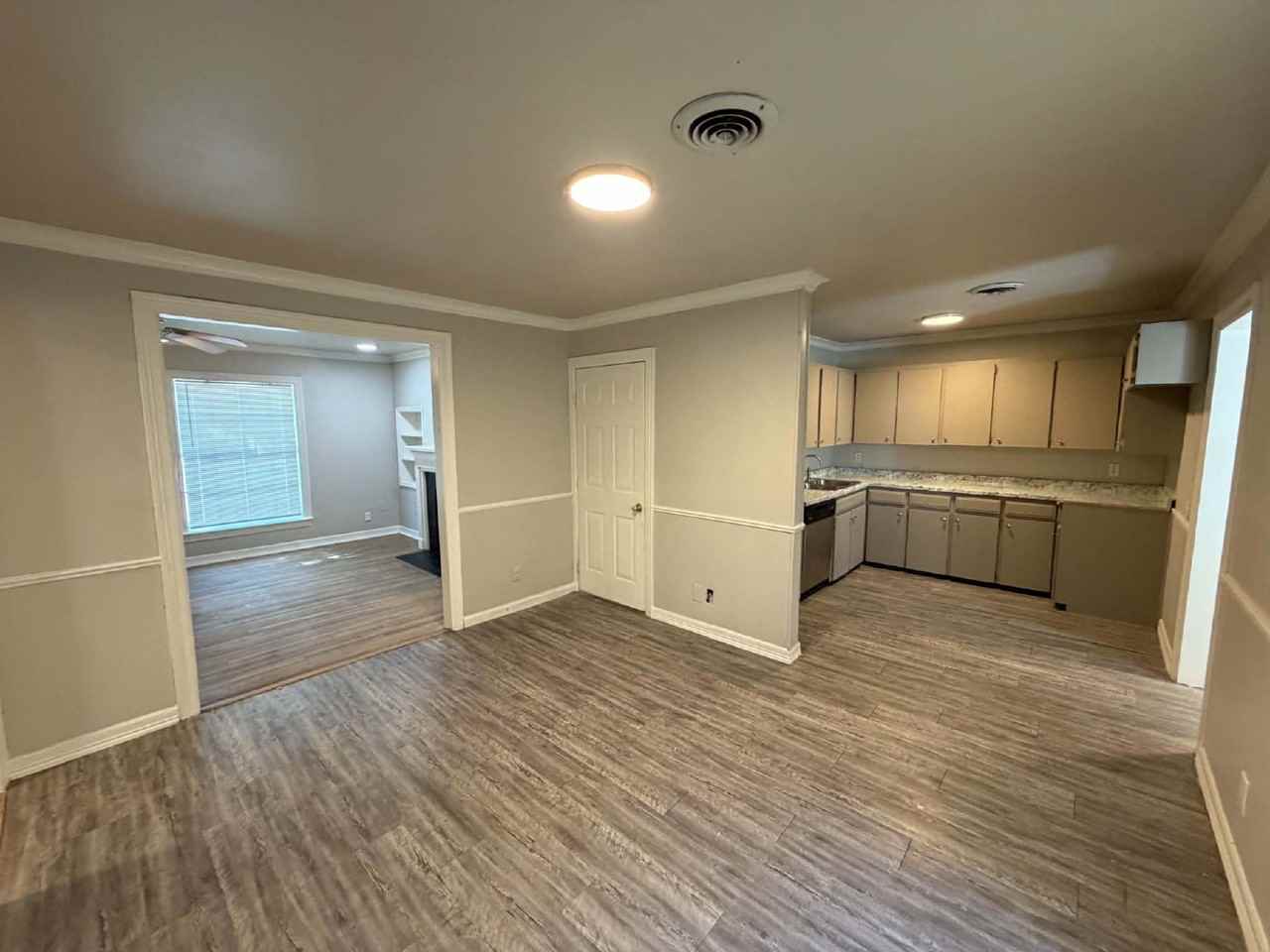 471 S Pittsburg Ave - Photo 5 of 12