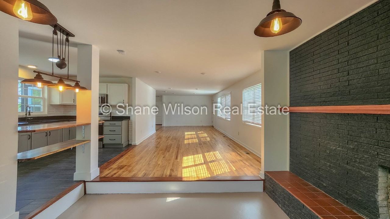 1022 Hibbler Cir - Photo 5 of 15