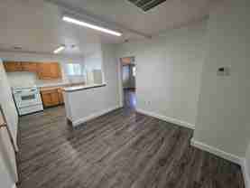 613 W Knox Ave - Photo 1 of 1