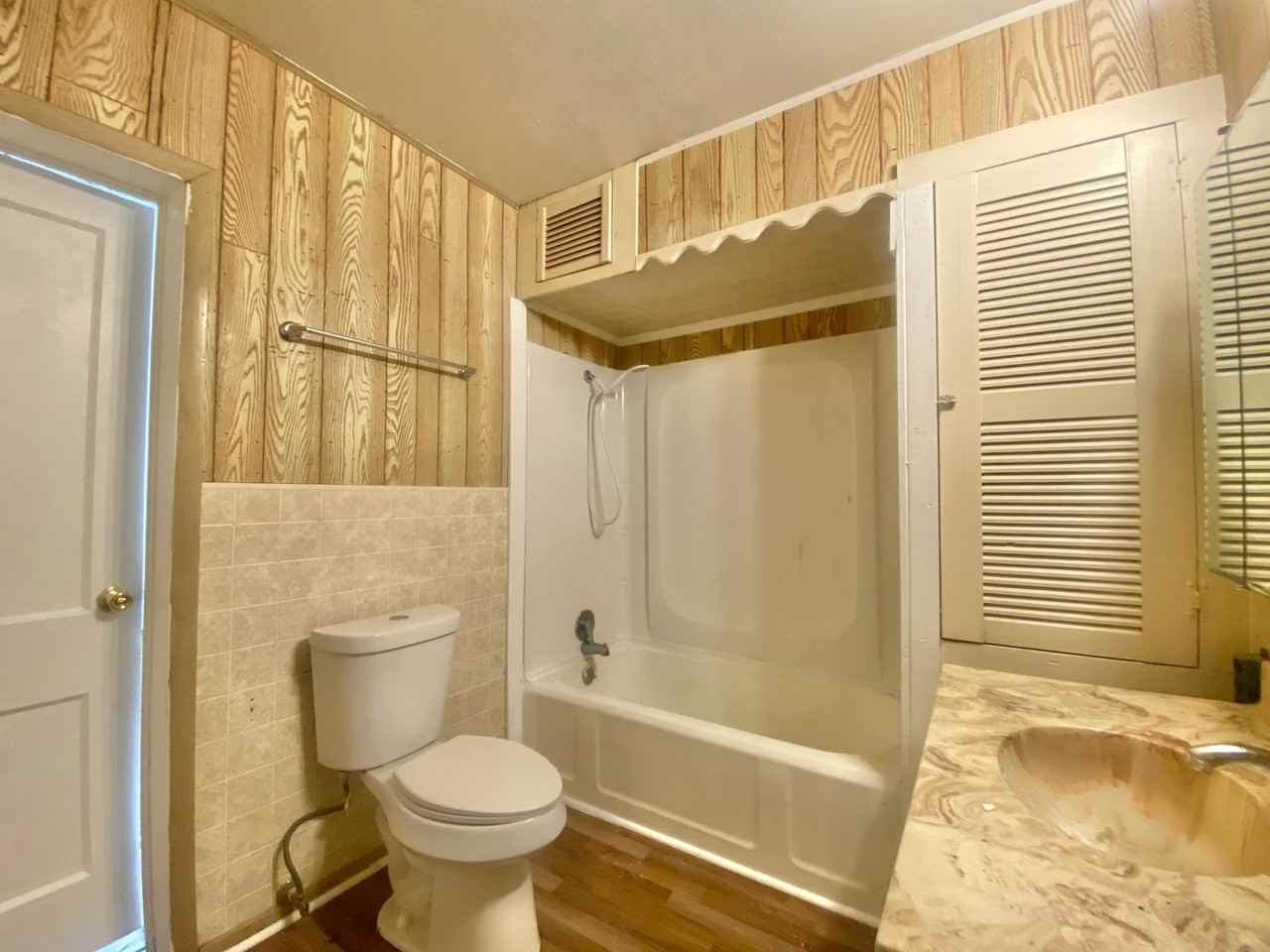 720 S 11th St - Photo 6 of 16