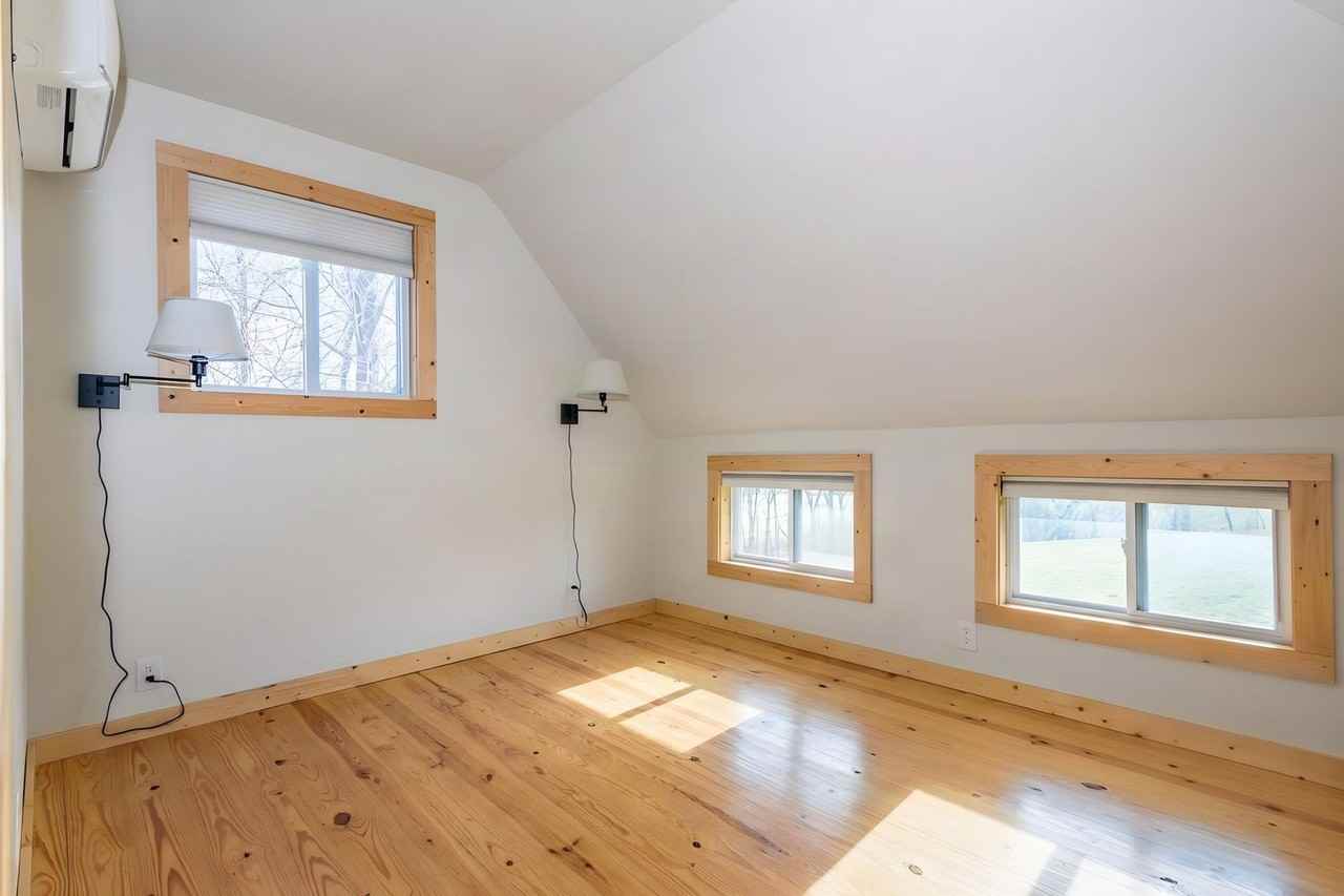 217 Blue Moon Ln - Photo 7 of 17