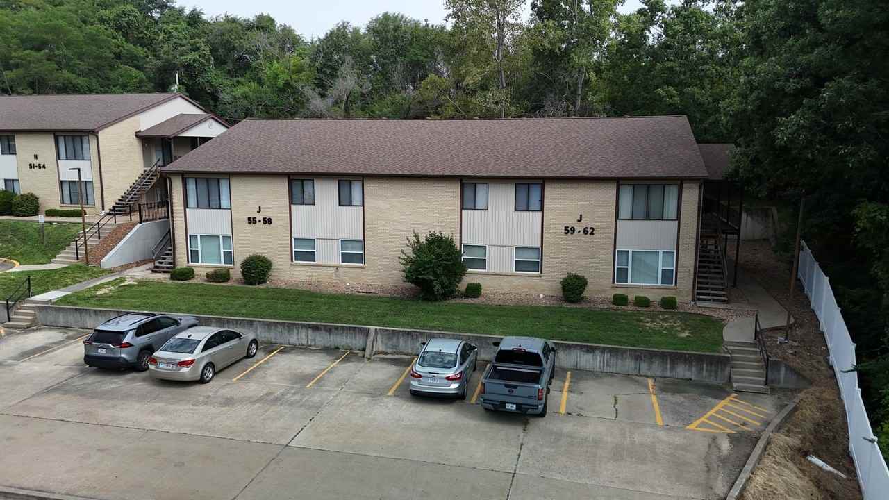 405 Clayton Dr #58 - Photo 2 of 21