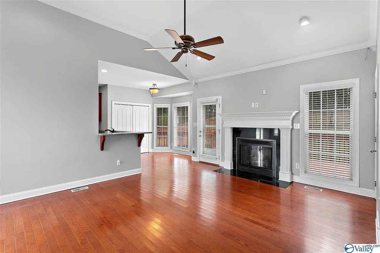 116 Burwell Cove Dr - Photo 6 of 27