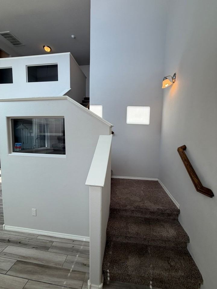 7420 Tangerine Ct Ne - Photo 5 of 40