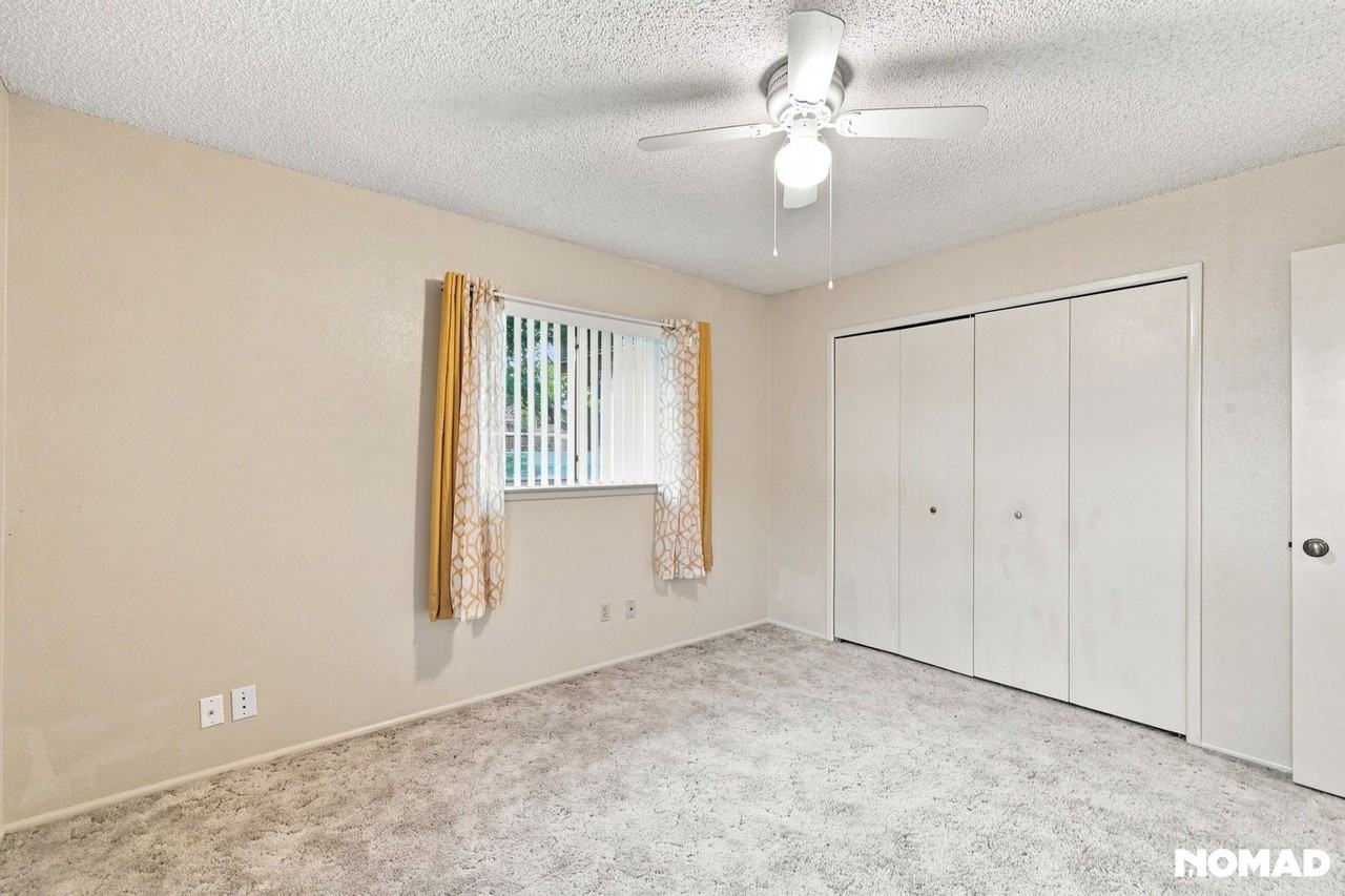 8346 Shoal Creek Dr - Photo 5 of 11