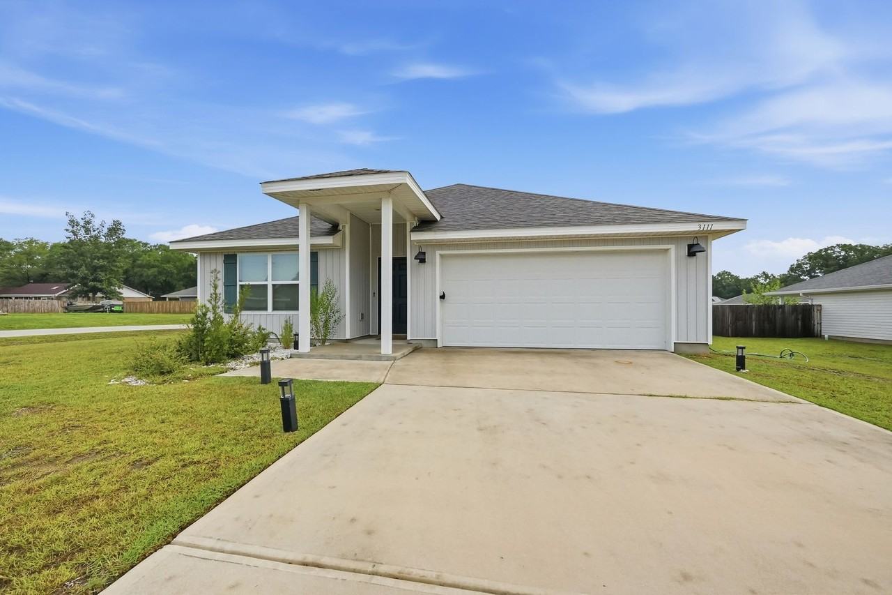 3111 Van Day Way - Photo 2 of 25