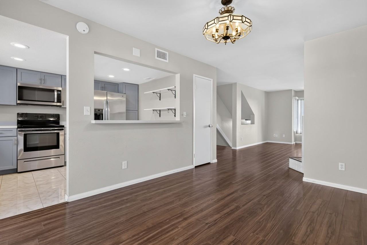 841 America Way - Photo 2 of 45