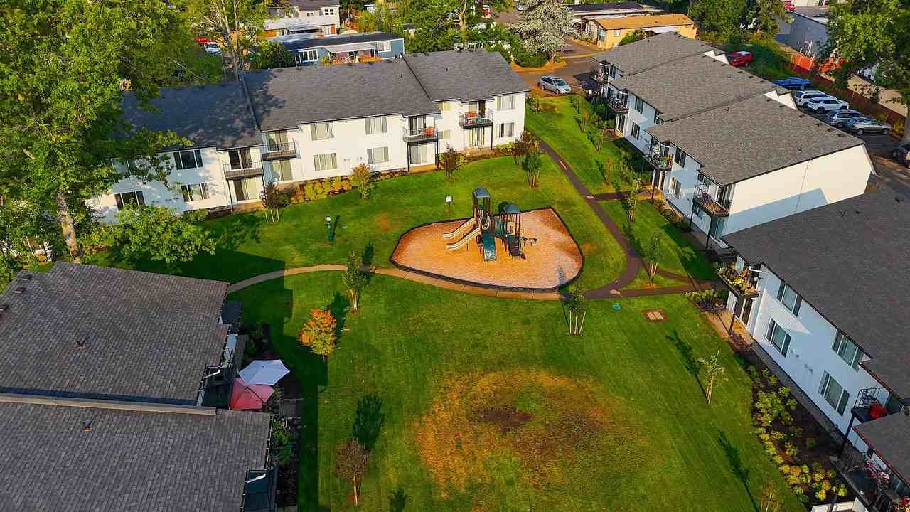 Mountain View Apartments - Photo 6 of 50