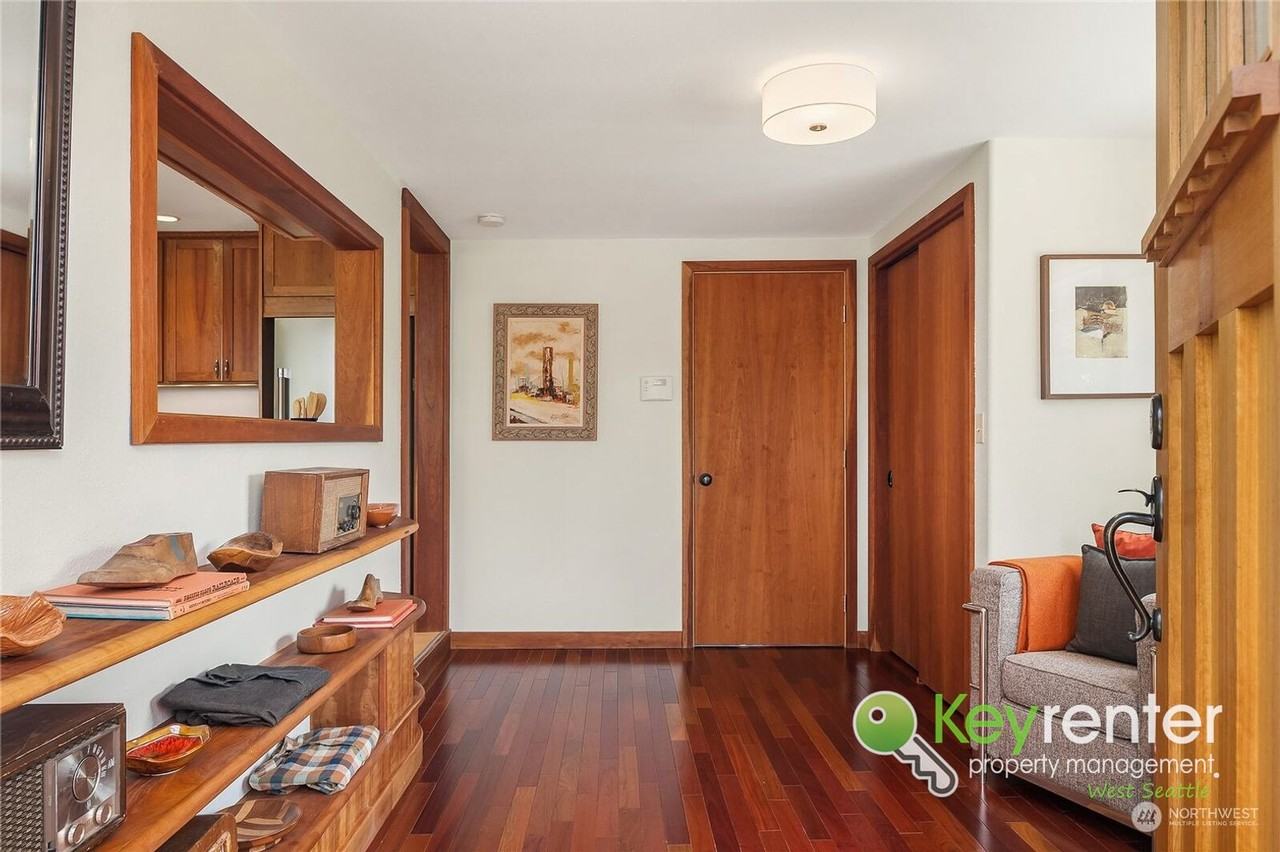 4847 S Kenny St - Photo 5 of 16