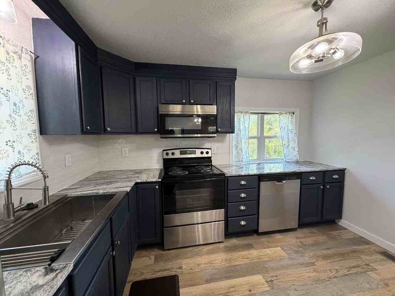 103 Bell Creek Rd - Photo 7 of 20