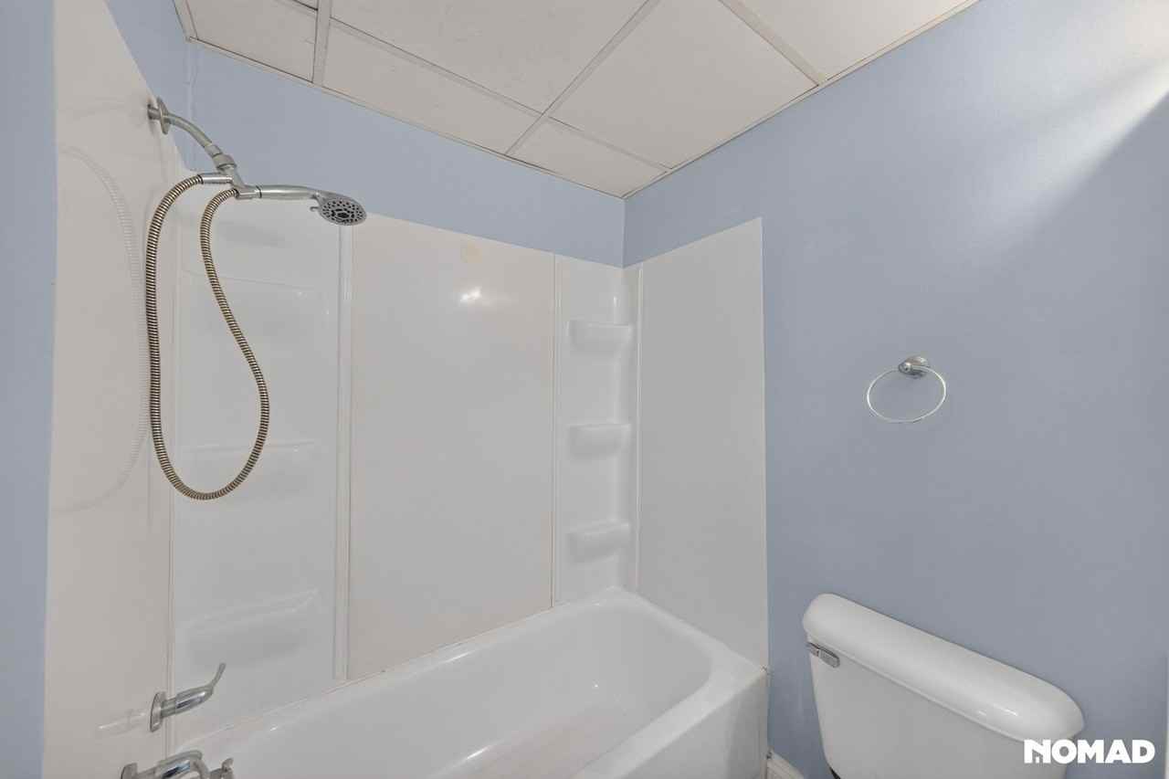 751 N 5th Ave - Photo 6 of 18
