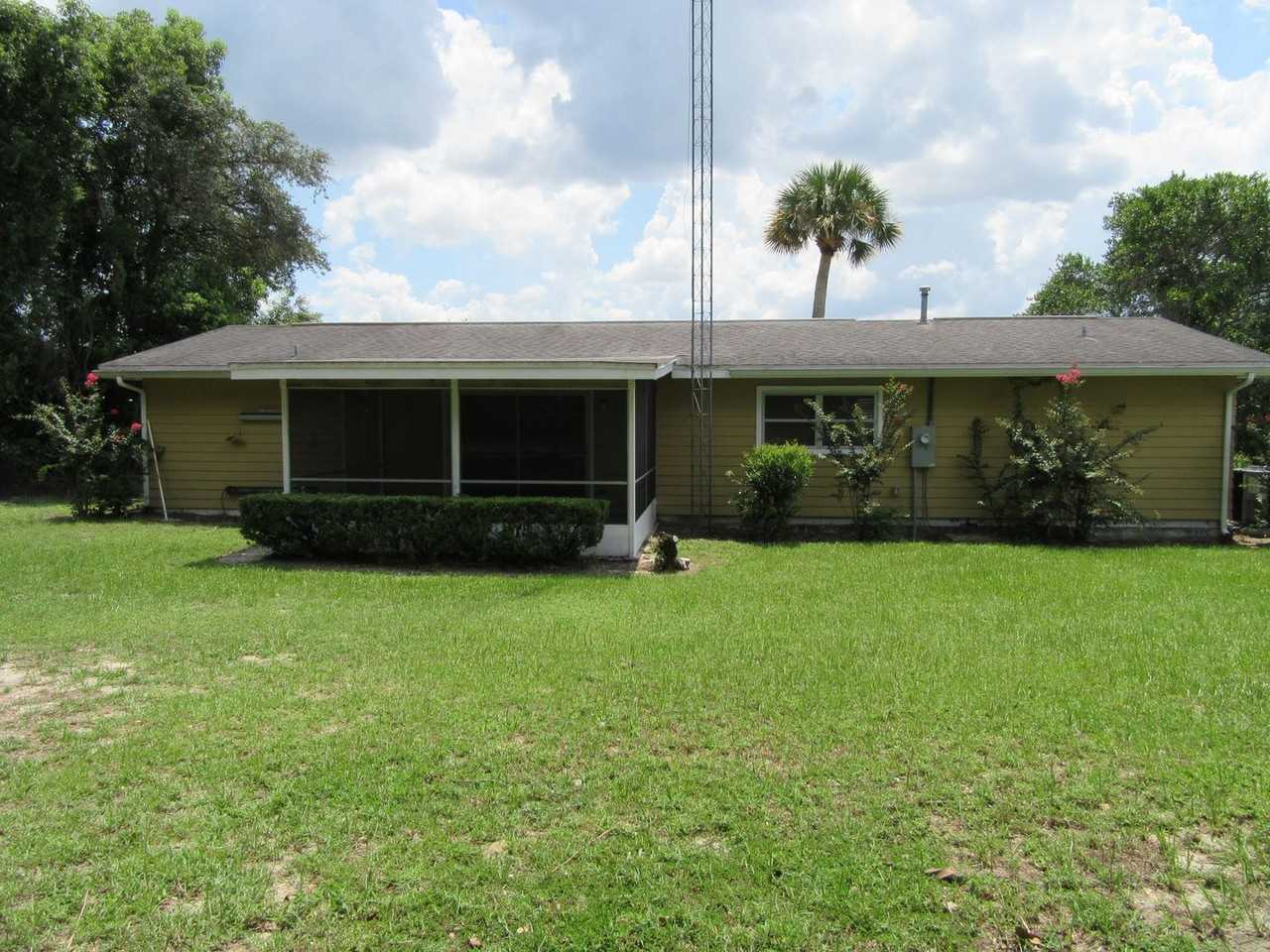 3915 Sw 139th Street Rd - Photo 3 of 20