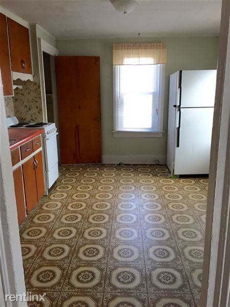 617 Union St - Photo 3 of 10