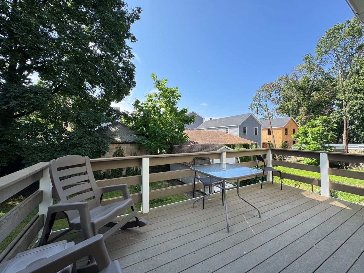22 Tilton St - Photo 6 of 33