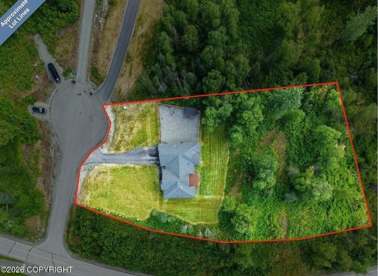 7064 E Tumnus Cir - Photo 6 of 33