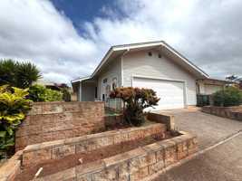 featured image of 94-437 Kuahui St