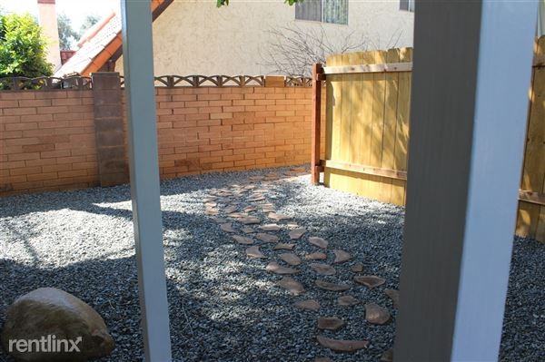 1117 Pepper Dr - Photo 3 of 14