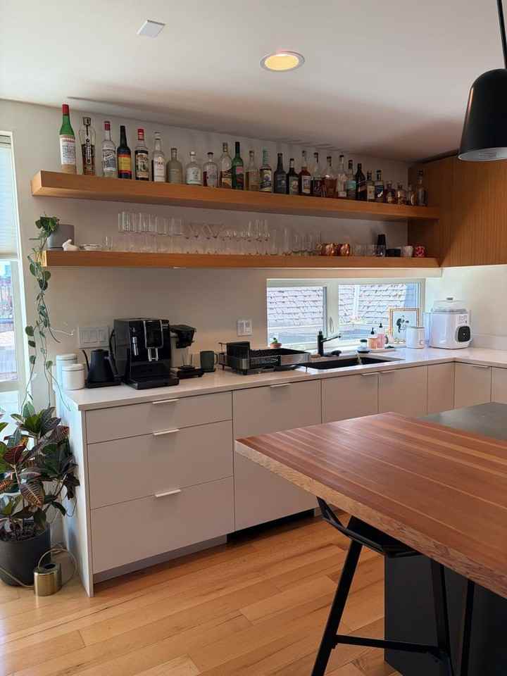 105 Ne 40th St - Photo 5 of 21