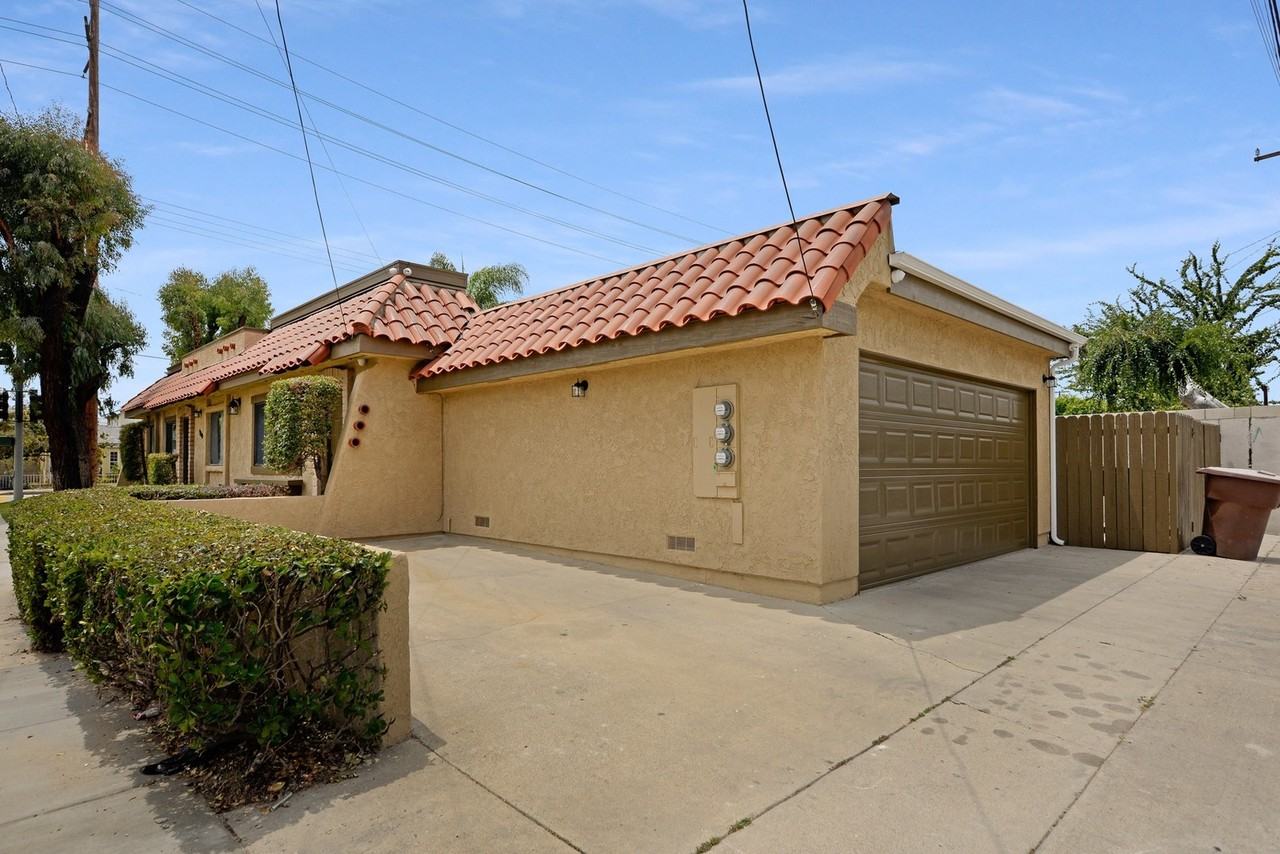 900 N Harbor Blvd - Photo 3 of 19