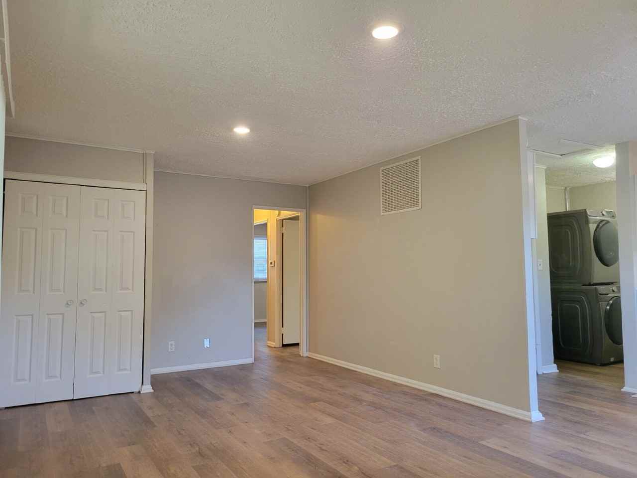2406 E Wilshire Rd - Photo 4 of 20