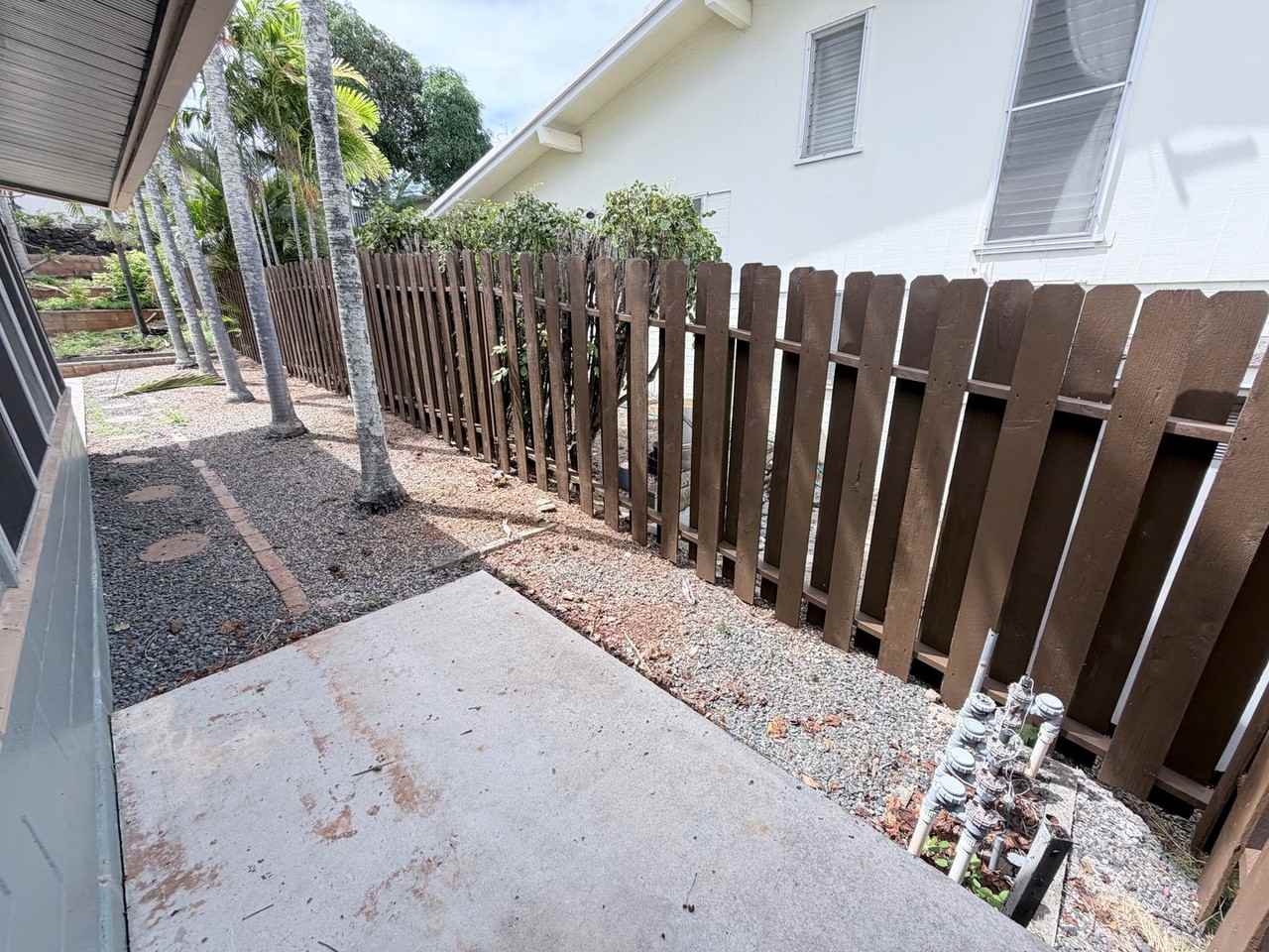 1427 Puanakau St - Photo 4 of 25