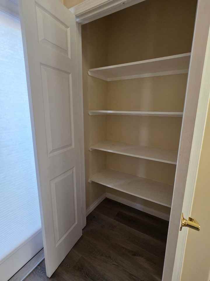 722 Spring Meadow Ct #2 - Photo 5 of 10