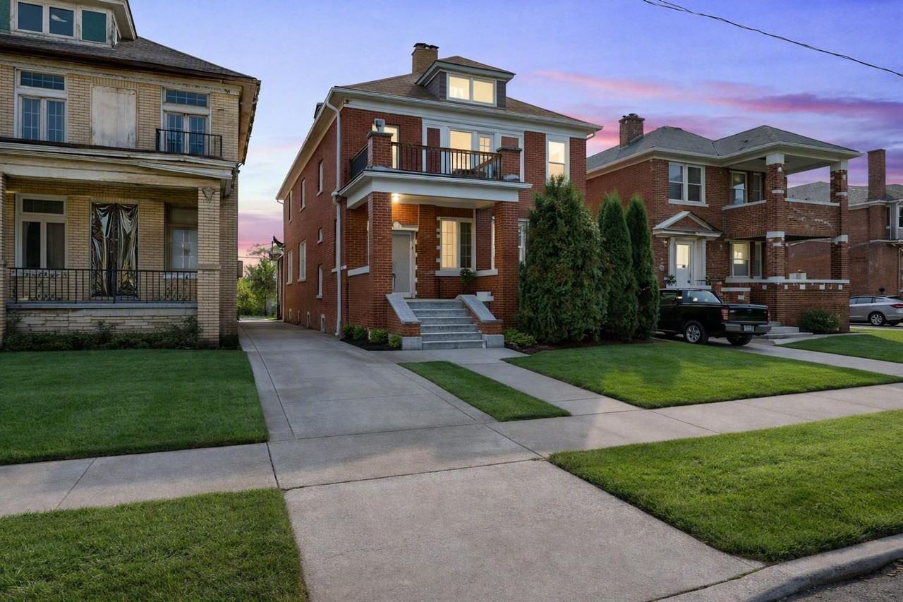 2015 Gladstone - Photo 6 of 14
