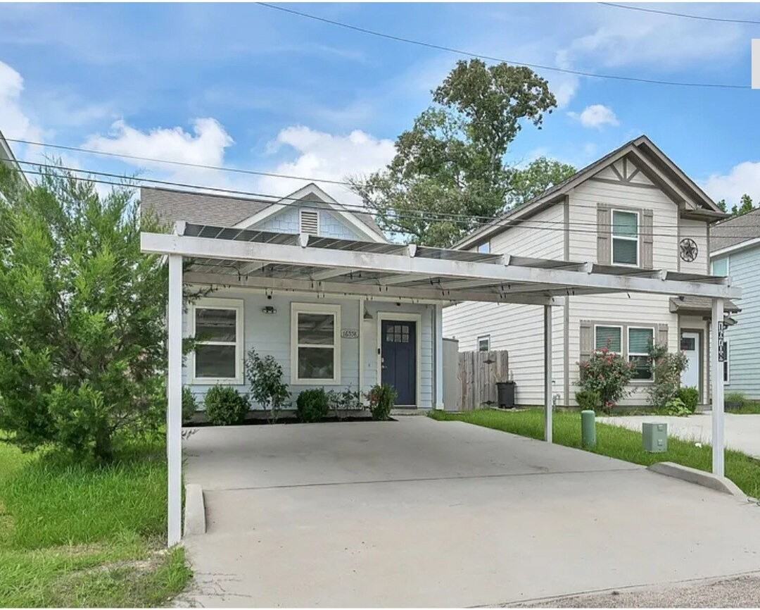 16708 Stonefield - Photo 2 of 32