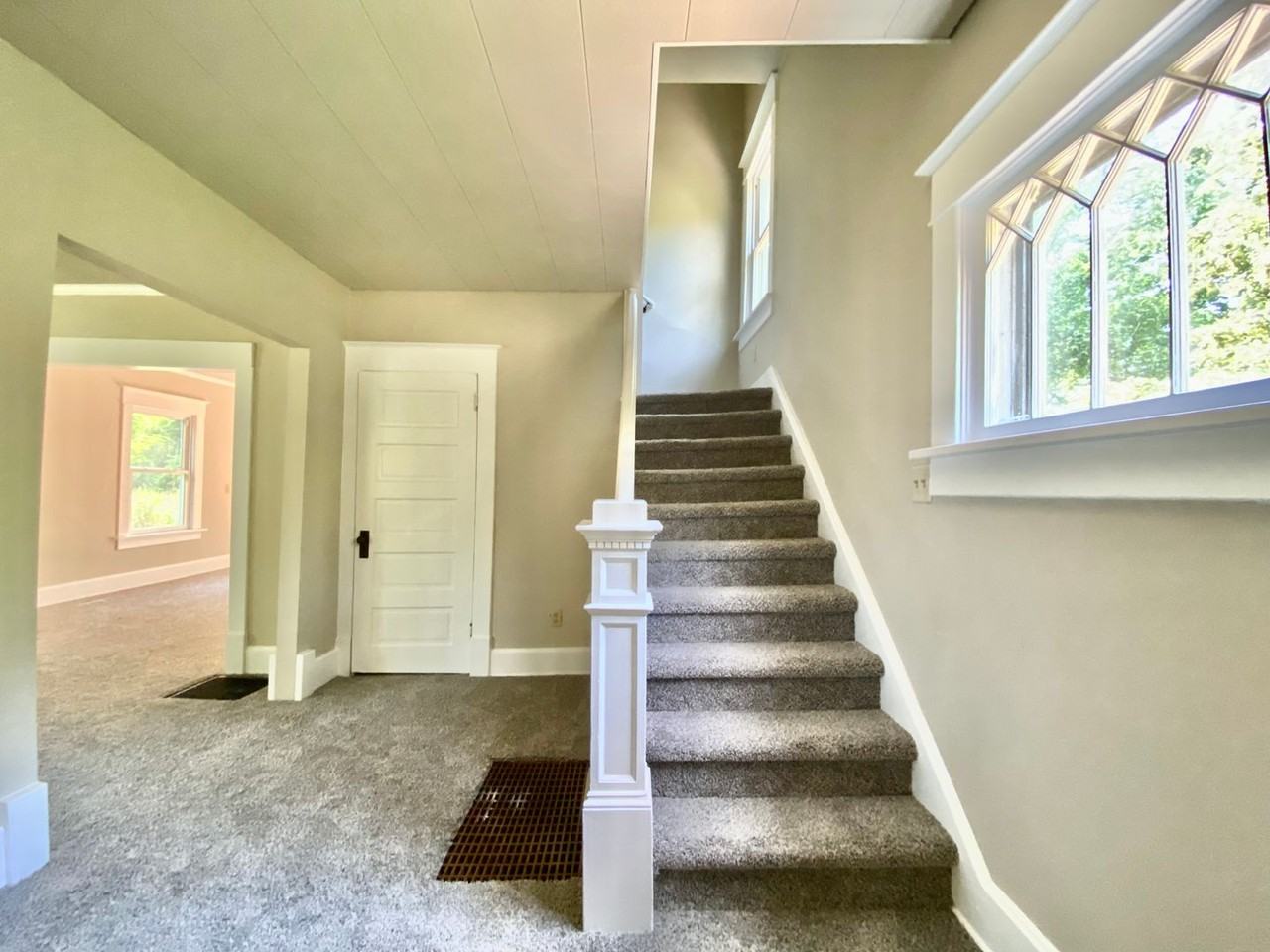 2026 10th St - Photo 2 of 12
