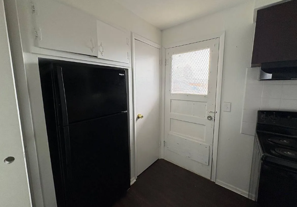 4683 W Tennessee Ave - Photo 2 of 9