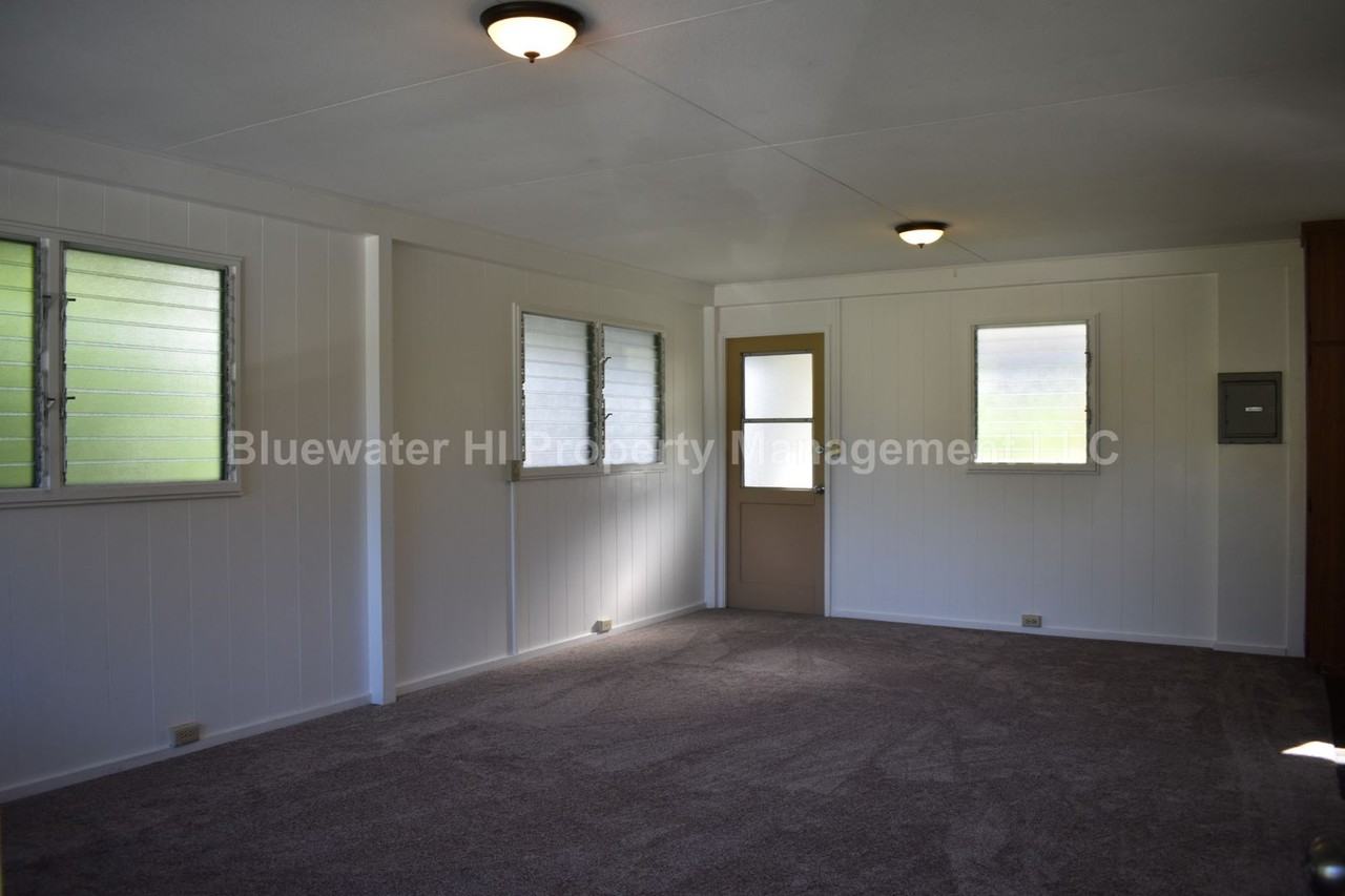 2365 Palolo Ave - Photo 4 of 11