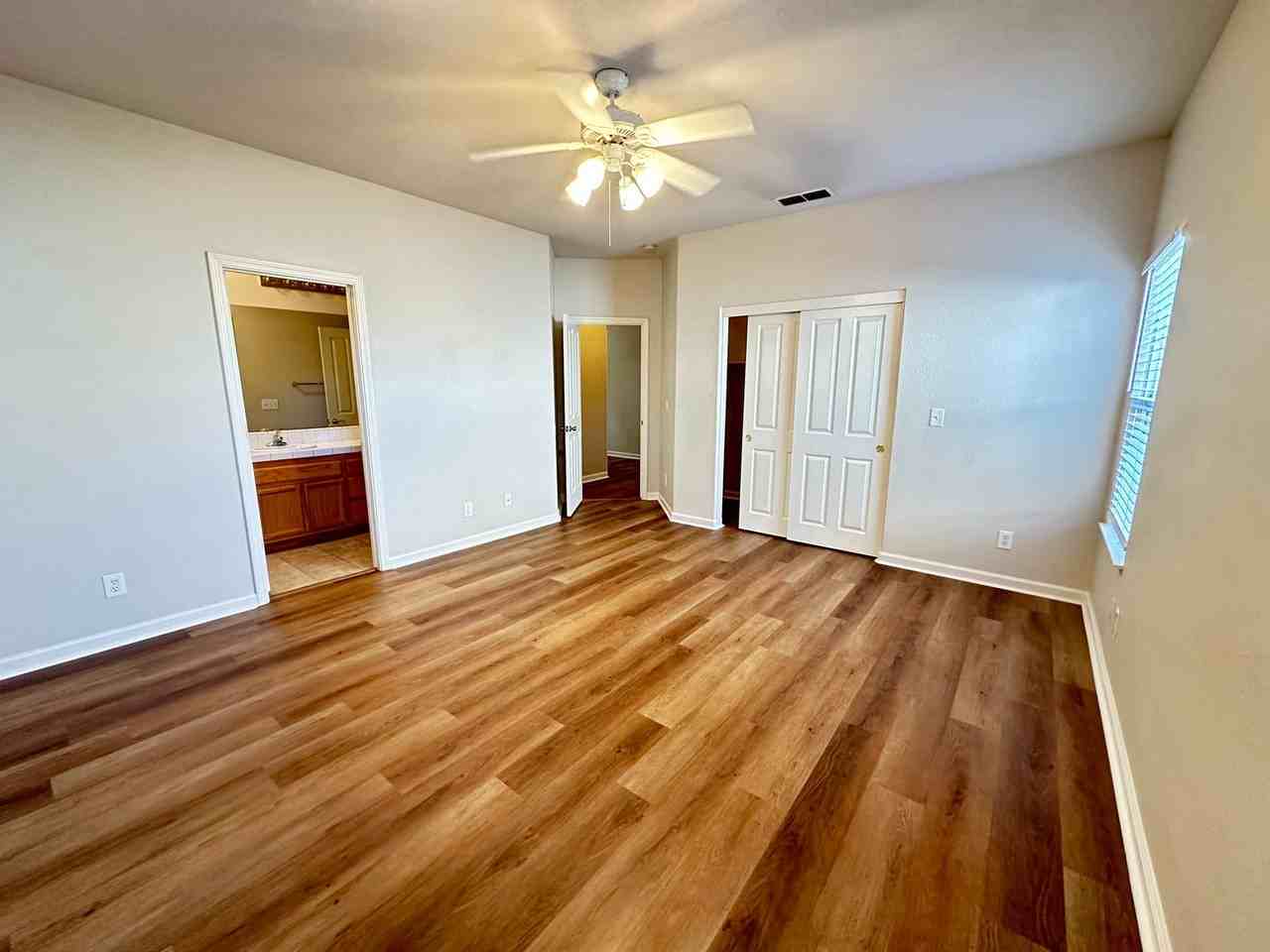 1776 Tuscany Dr - Photo 5 of 12