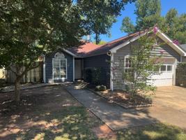 featured image of 135 Greenwood Ln