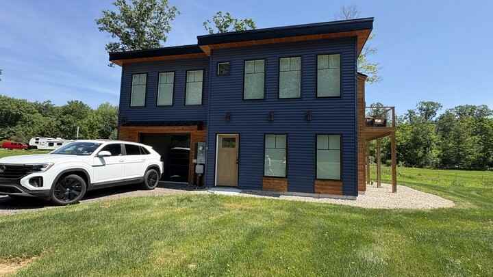 368 Simon Ricker Rd #B - Photo 3 of 38