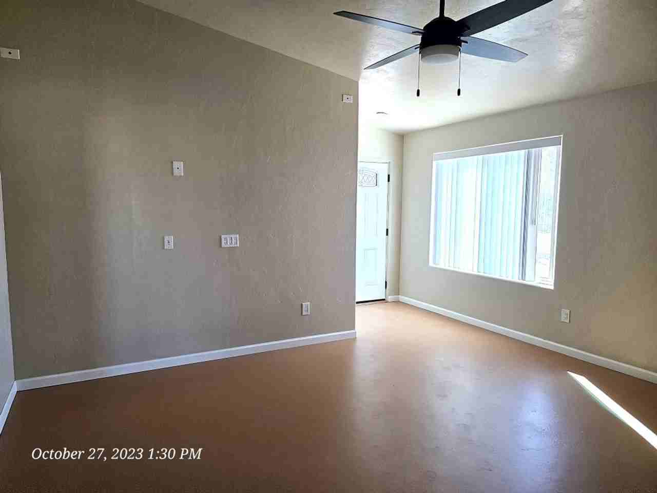 3152 W Verde Dr - Photo 3 of 11