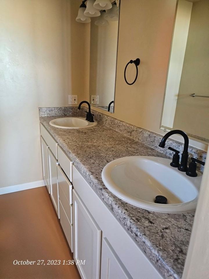 3152 W Verde Dr - Photo 7 of 11