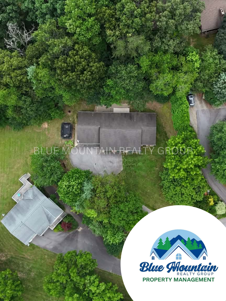 158 Hayfield Dr - Photo 6 of 23
