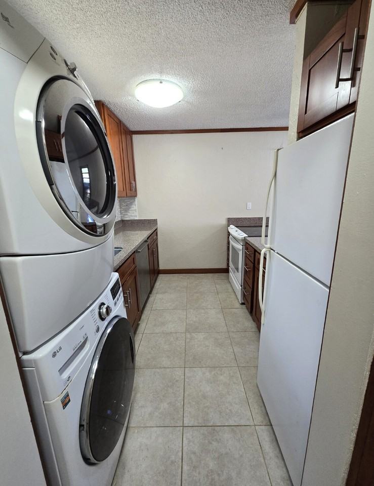 98-342 Kaonohi St #4 - Photo 4 of 17