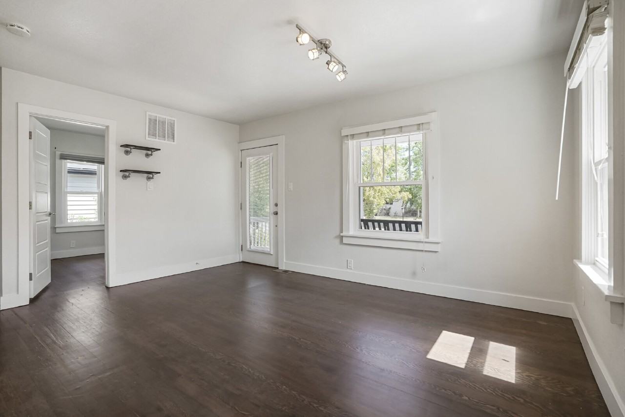 1811 S Humboldt St - Photo 5 of 22