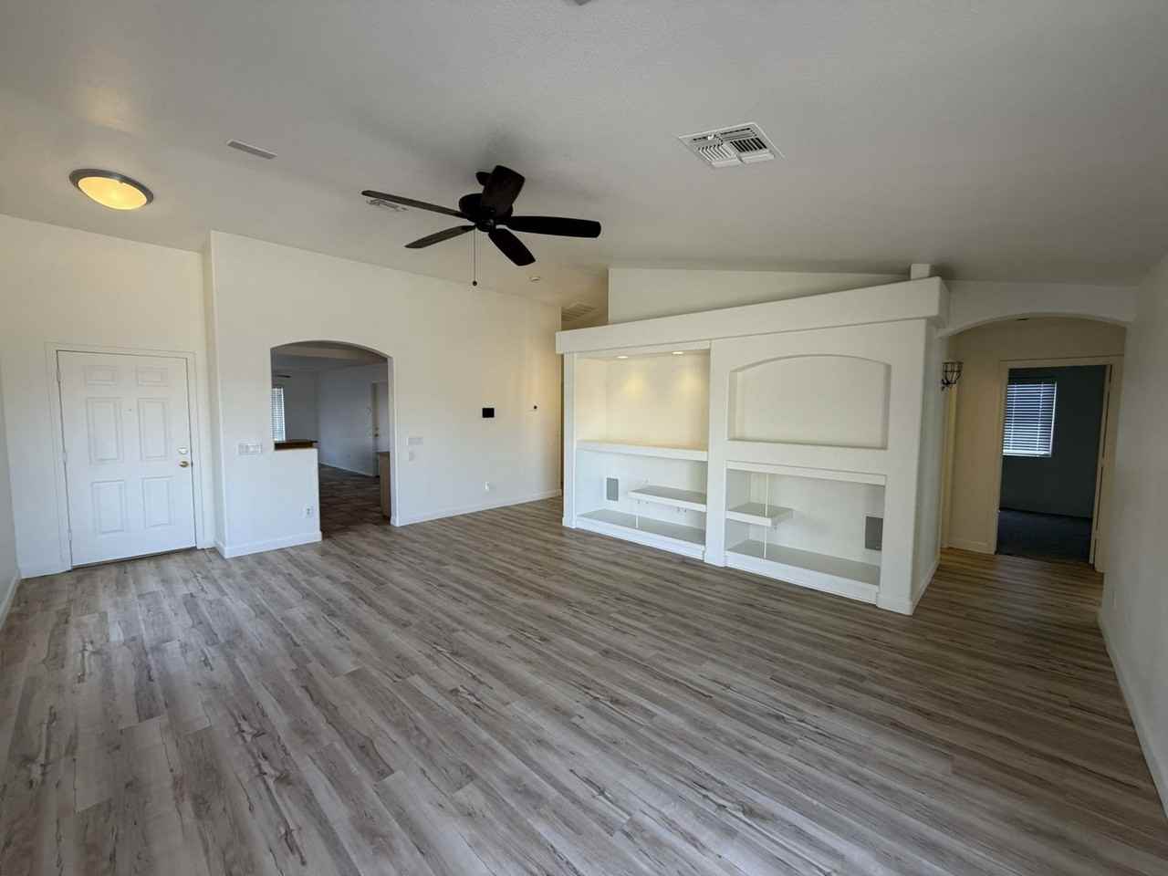 3816 S 74th Dr - Photo 3 of 31