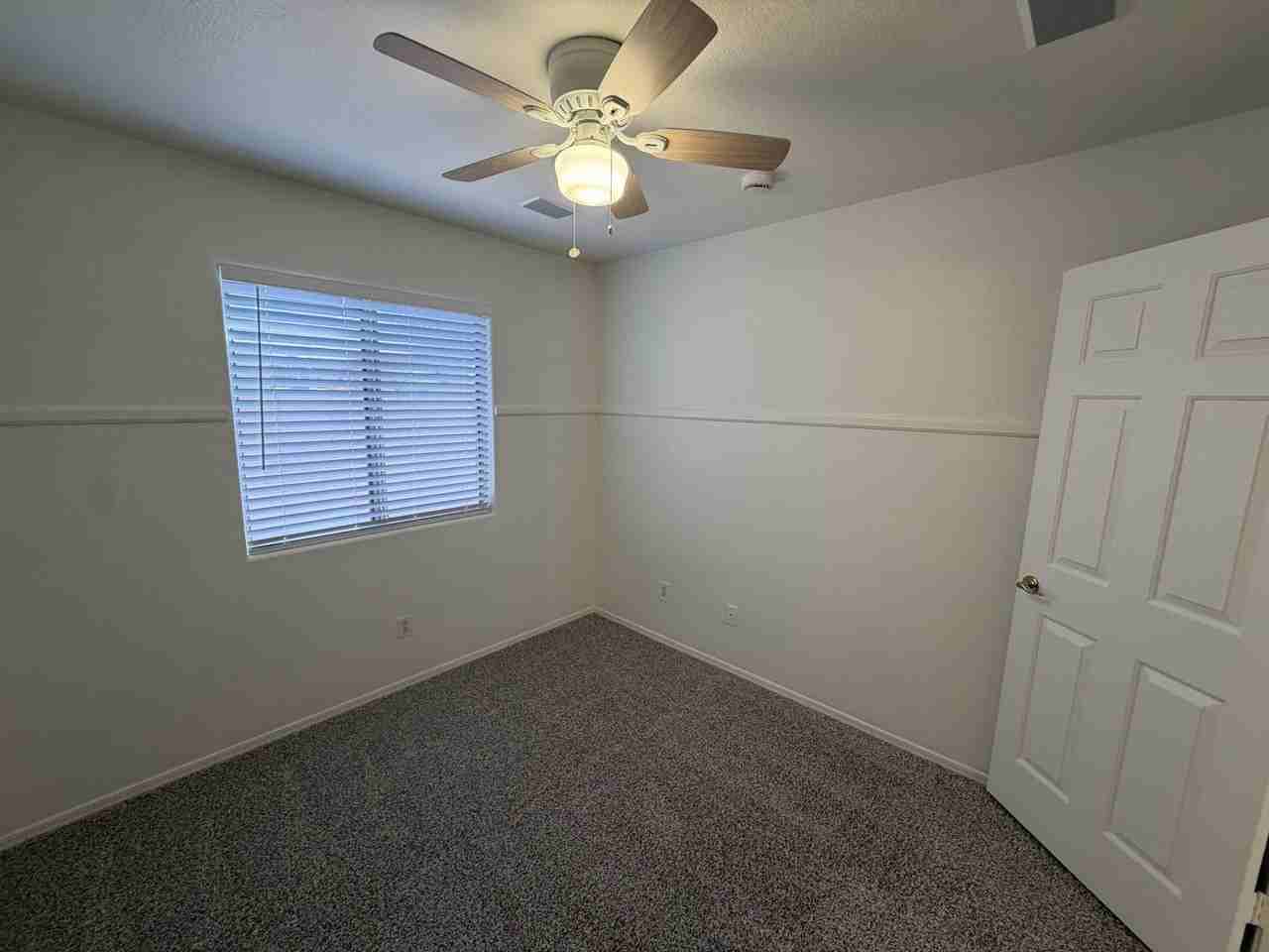 3816 S 74th Dr - Photo 6 of 31