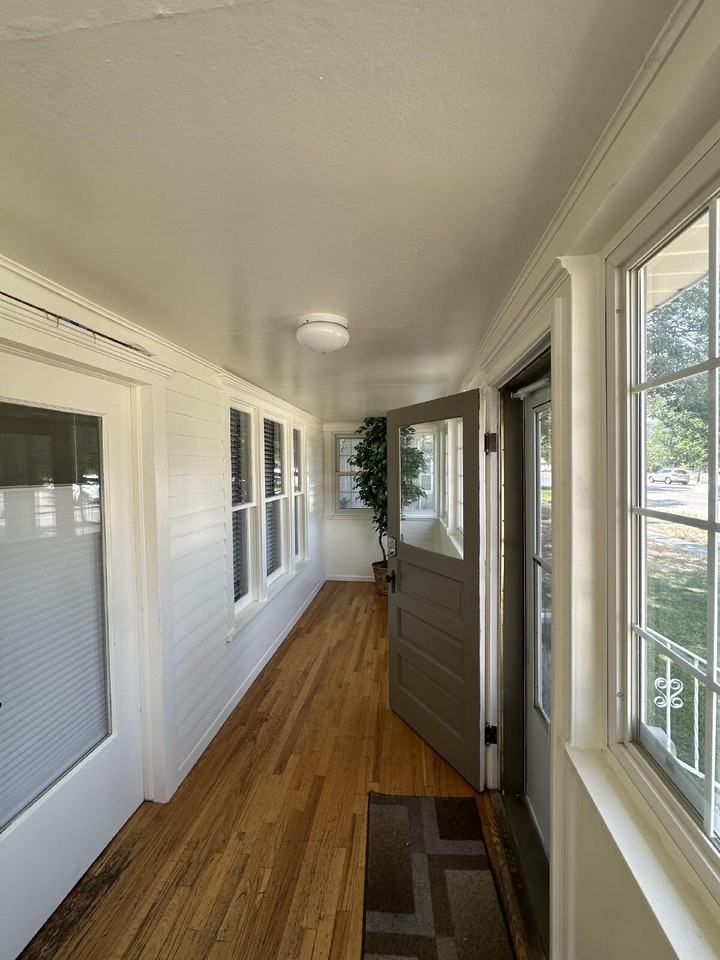 117 Walnut St #A - Photo 4 of 29