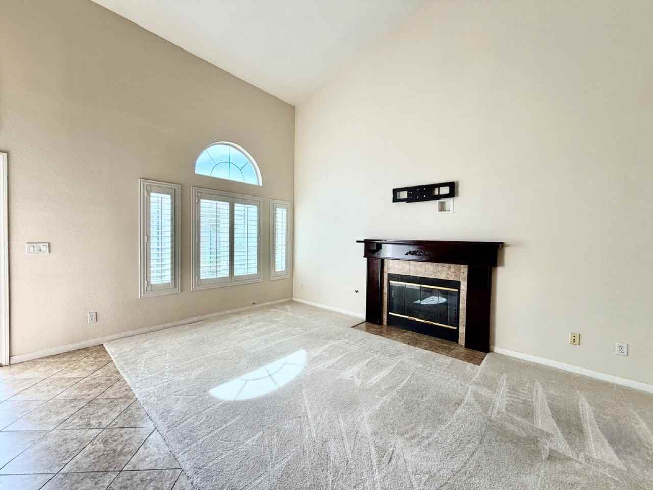 448 Winthrop Pl - Photo 6 of 38